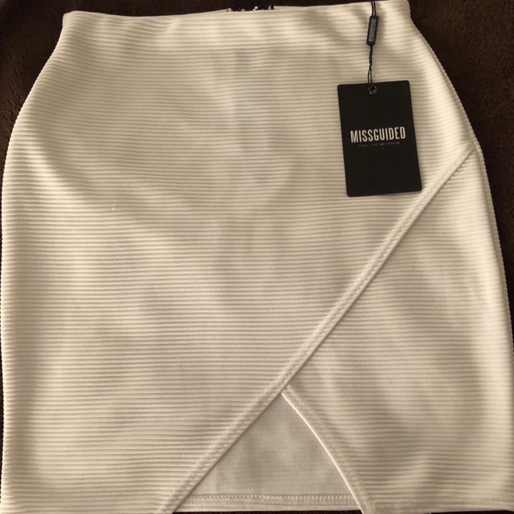 BRAND NEW! Wrap Front Ribbed Mini Skirt